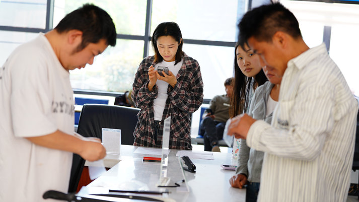 彝良优化服务流程 提升服务效能